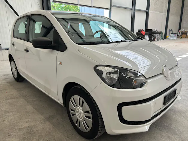 VW Up 1.0 BMT white up