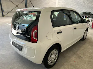 VW Up 1.0 BMT white up