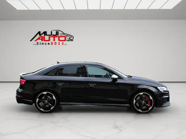 AUDI RS3 Sedan 2.5 TSI quattro S-tronic