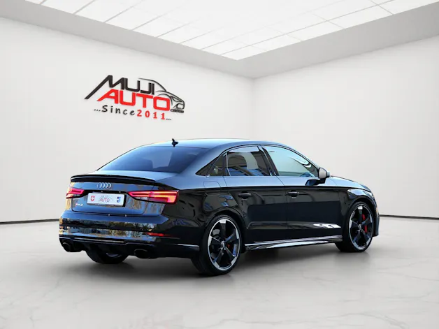 AUDI RS3 Sedan 2.5 TSI quattro S-tronic