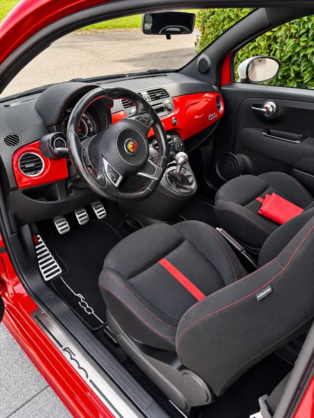 FIAT 500 1.4 16V Turbo Abarth 695 SS