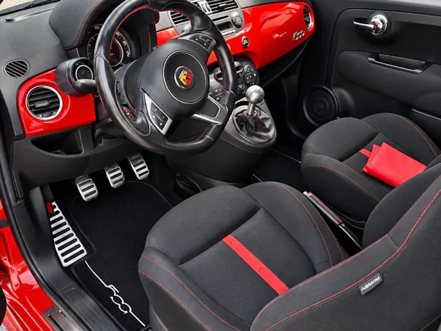 FIAT 500 1.4 16V Turbo Abarth 695 SS