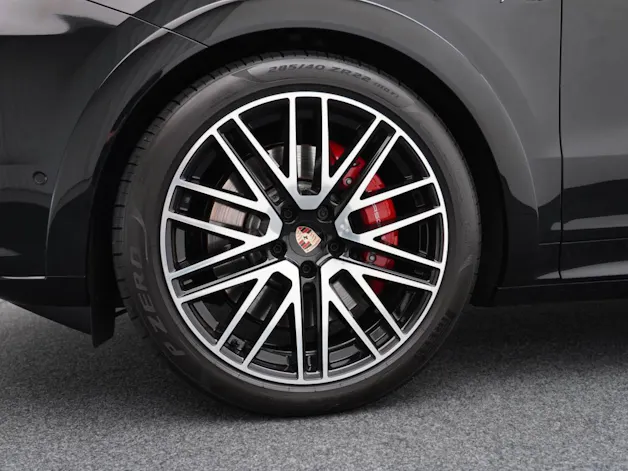 PORSCHE Cayenne S E-Hybrid Black Edition