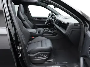 PORSCHE Cayenne S E-Hybrid Black Edition