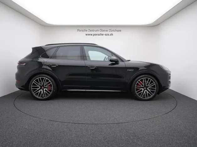 PORSCHE Cayenne S E-Hybrid Black Edition