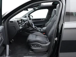 PORSCHE Cayenne S E-Hybrid Black Edition