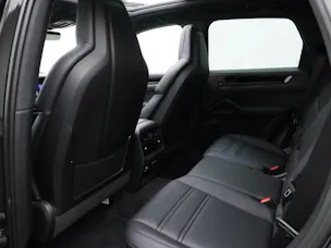 PORSCHE Cayenne S E-Hybrid Black Edition