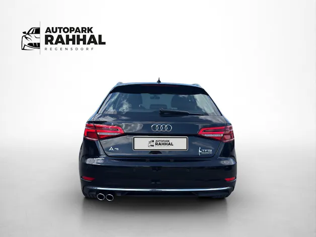 AUDI A3 Sportback 2.0 T FSI Design Quattro S-Tronic * LEDERSITZE * ELEKTRISCHE SITZE * LENKRADHEIZUNG *