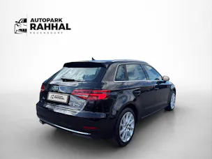 AUDI A3 Sportback 2.0 T FSI Design Quattro S-Tronic * LEDERSITZE * ELEKTRISCHE SITZE * LENKRADHEIZUNG *