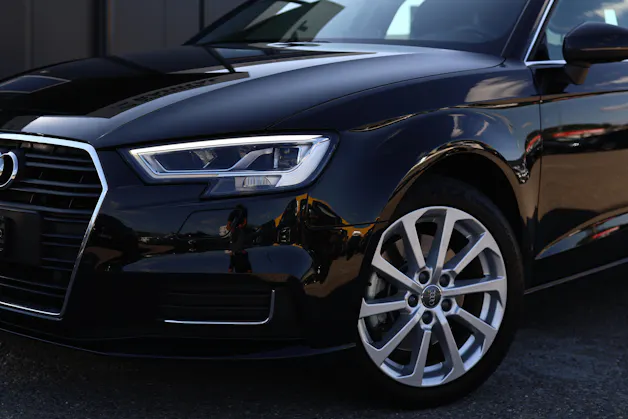 AUDI A3 Sportback 2.0 T FSI Design Quattro S-Tronic * LEDERSITZE * ELEKTRISCHE SITZE * LENKRADHEIZUNG *