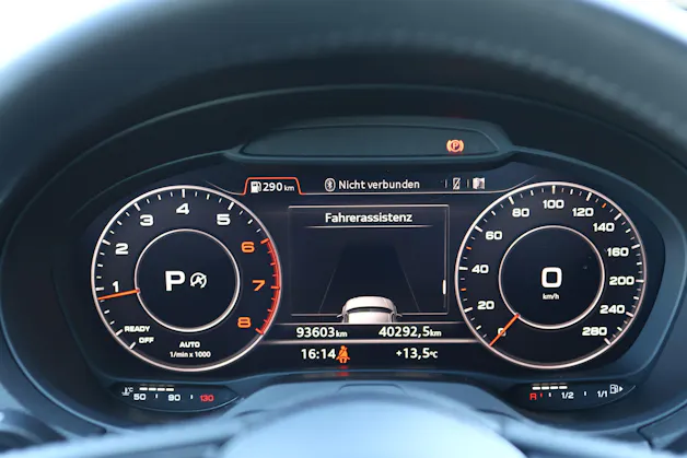 AUDI A3 Sportback 2.0 T FSI Design Quattro S-Tronic * LEDERSITZE * ELEKTRISCHE SITZE * LENKRADHEIZUNG *