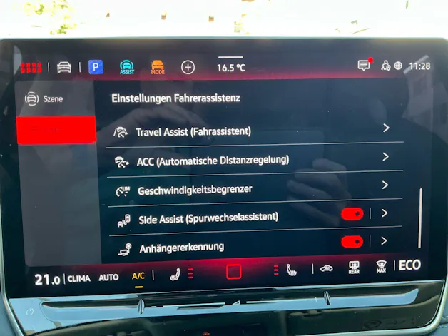 VW Tayron 1.5 TSI eHybrid 150 kW Life *** ANHÄNGERKUPPLUNG & 360° KAMERA ***
