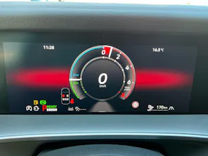 VW Tayron 1.5 TSI eHybrid 150 kW Life *** ANHÄNGERKUPPLUNG & 360° KAMERA ***