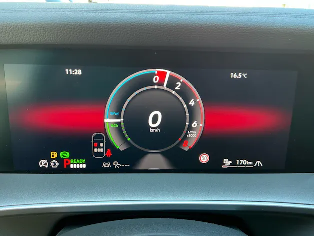 VW Tayron 1.5 TSI eHybrid 150 kW Life *** ANHÄNGERKUPPLUNG & 360° KAMERA ***