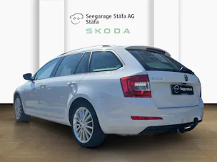 SKODA Octavia Combi 1.8 TSI Style 4x4 DSG