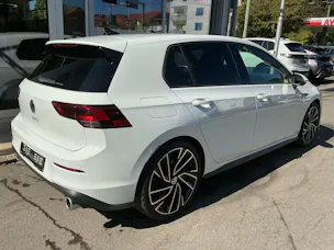 VW Golf VIII GTI 245 PS *** SCHALTGETRIEBE MIT PANORAMADACH ***