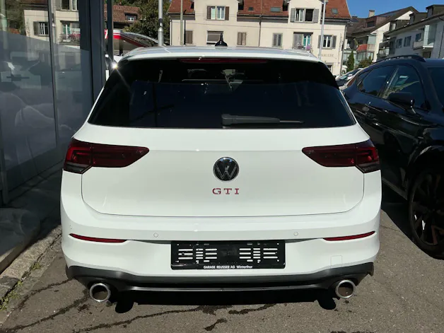 VW Golf VIII GTI 245 PS *** SCHALTGETRIEBE MIT PANORAMADACH ***