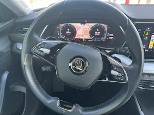 SKODA Octavia Combi 2.0 TDI DSG Style