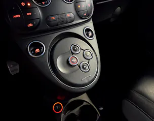 FIAT 595 Abarth 1.4 T-Jet 180 Competizione