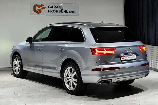 AUDI Q7 3.0 TDI quattro tiptronic