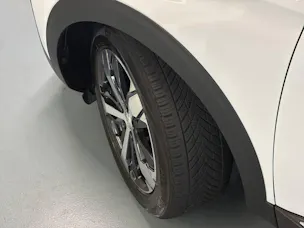 PEUGEOT 5008 1.6 THP Allure EAT