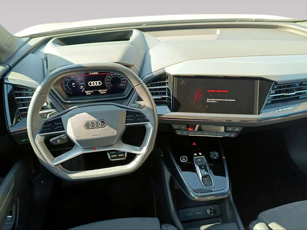 AUDI Audi Q4 45 e-tron Quattro S-Line / TOP Ausrüstung / CH-Modell Werksgarantie + Gratisservice