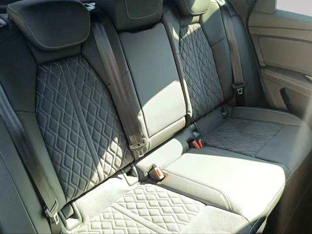 AUDI Audi Q4 45 e-tron Quattro S-Line / TOP Ausrüstung / CH-Modell Werksgarantie + Gratisservice