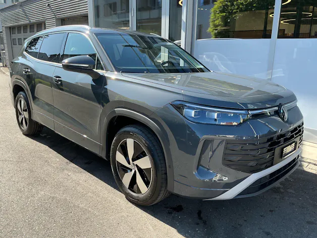 VW Tayron 1.5 TSI eHybrid 150 kW Life *** ANHÄNGERKUPPLUNG & 360° KAMERA ***