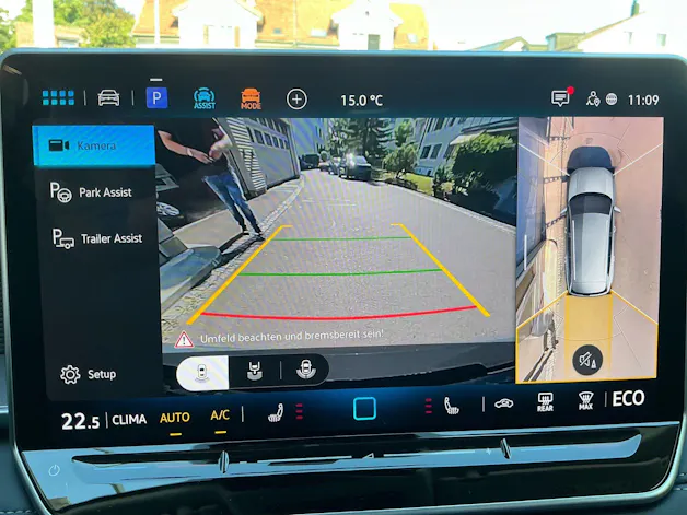 VW Tayron 1.5 TSI eHybrid 150 kW Life *** ANHÄNGERKUPPLUNG & 360° KAMERA ***