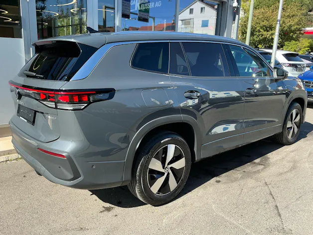 VW Tayron 1.5 TSI eHybrid 150 kW Life *** ANHÄNGERKUPPLUNG & 360° KAMERA ***