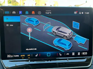 VW Tayron 1.5 TSI eHybrid 150 kW Life *** ANHÄNGERKUPPLUNG & 360° KAMERA ***