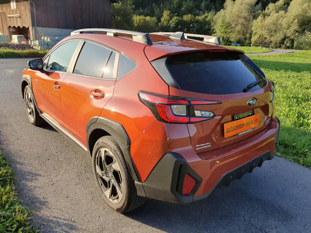Subaru Crosstrek 2.0i e-Boxer Swiss + 4x4
