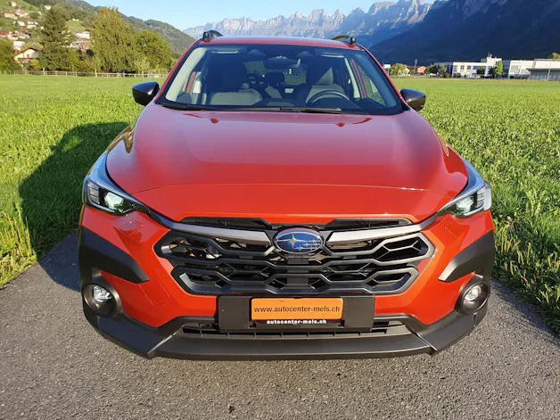 Subaru Crosstrek 2.0i e-Boxer Swiss + 4x4