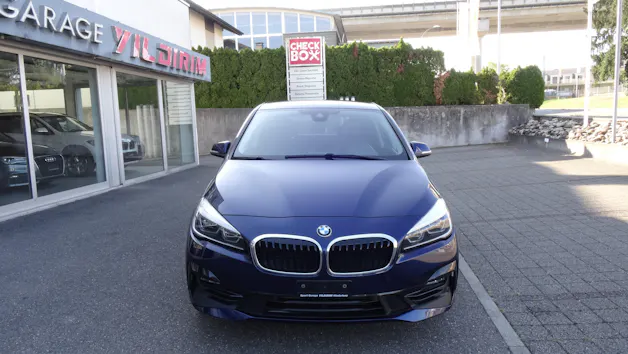 BMW 218i Active Tourer Sport Line