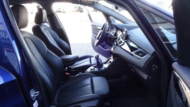 BMW 218i Active Tourer Sport Line