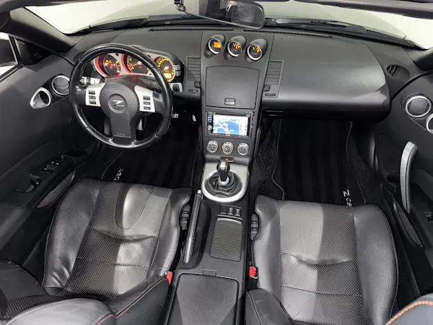 NISSAN 350 Z Roadster | CH |