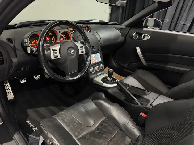 NISSAN 350 Z Roadster | CH |
