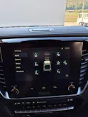 ISUZU 2.2Di AT Crew Prestige