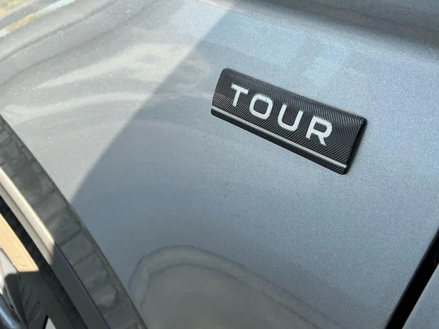 SKODA Karoq Tour 4x4 ***360° KAMERA UND PANORAMADACH ***