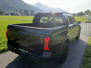 KGM -SsangYong Musso EV Blackline MJ2027 4x4