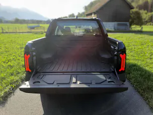 KGM -SsangYong Musso EV Blackline MJ2027 4x4