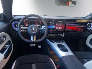 MERCEDES-BENZ CLA Shooting Brake 220 4Matic 8G-DCT
