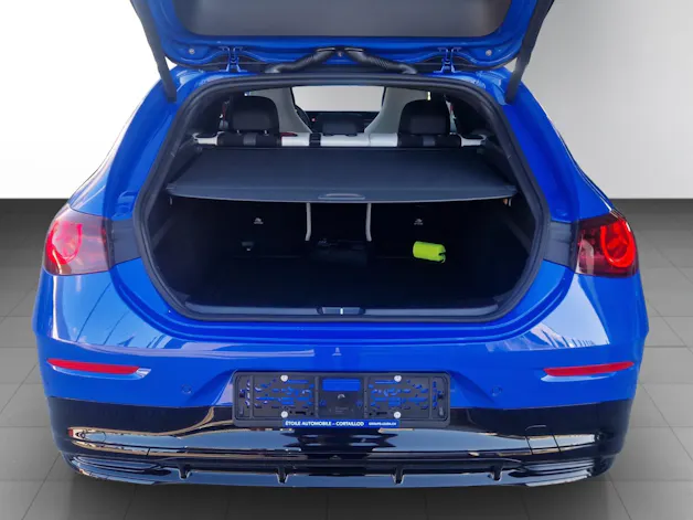 MERCEDES-BENZ CLA Shooting Brake 220 4Matic 8G-DCT