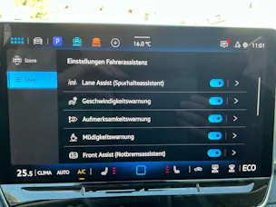 VW Tayron 1.5 TSI eHybrid 150 kW Life *** ANHÄNGERKUPPLUNG & 360° KAMERA ***