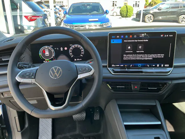 VW Tayron 1.5 TSI eHybrid 150 kW Life *** ANHÄNGERKUPPLUNG & 360° KAMERA ***