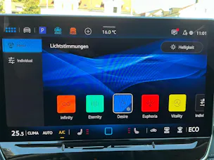 VW Tayron 1.5 TSI eHybrid 150 kW Life *** ANHÄNGERKUPPLUNG & 360° KAMERA ***