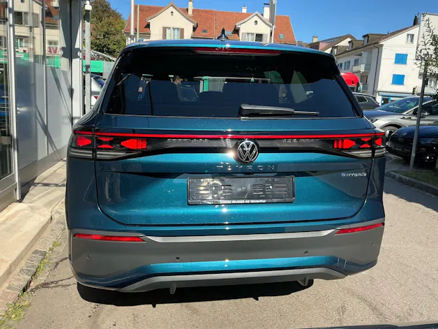 VW Tayron 1.5 TSI eHybrid 150 kW Life *** ANHÄNGERKUPPLUNG & 360° KAMERA ***