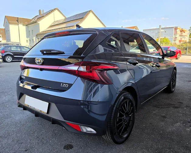 HYUNDAI i20 1.0 T-GDi Amplia