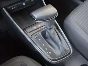 HYUNDAI i20 1.0 T-GDi Amplia