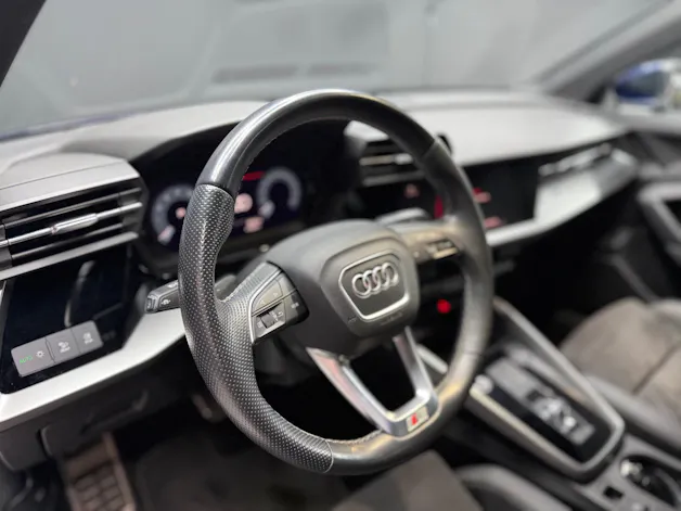 AUDI A3 Sportback 35 TFSI S line Attraction S-tronic